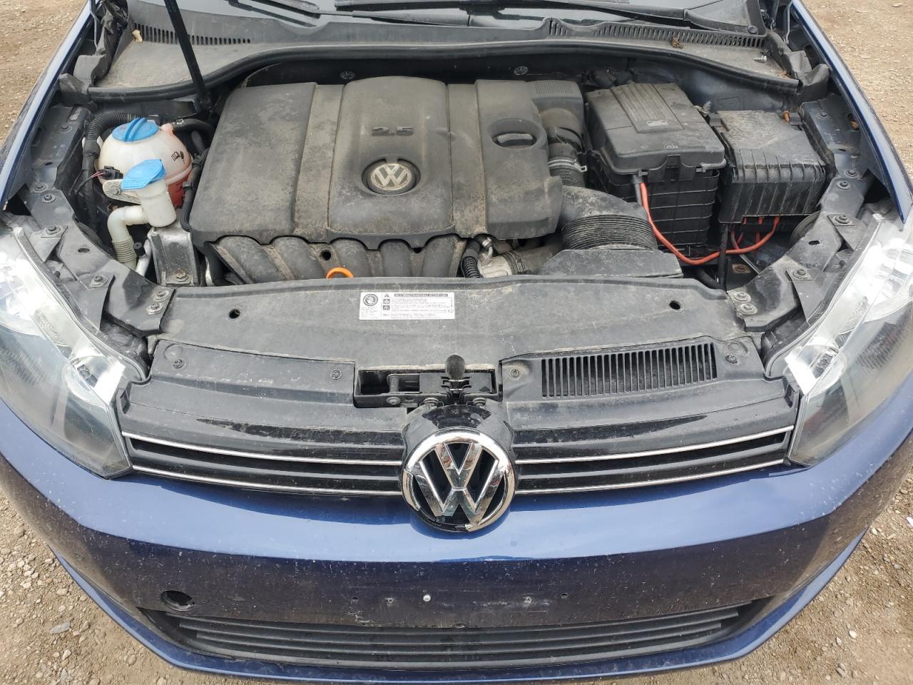 2011 VOLKSWAGEN JETTA