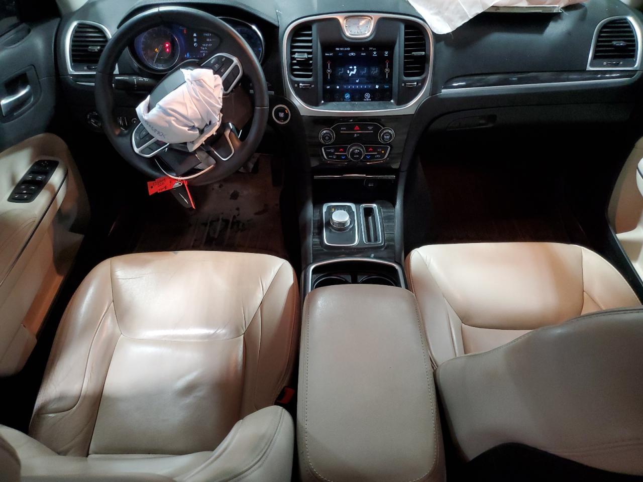 2017 CHRYSLER 300