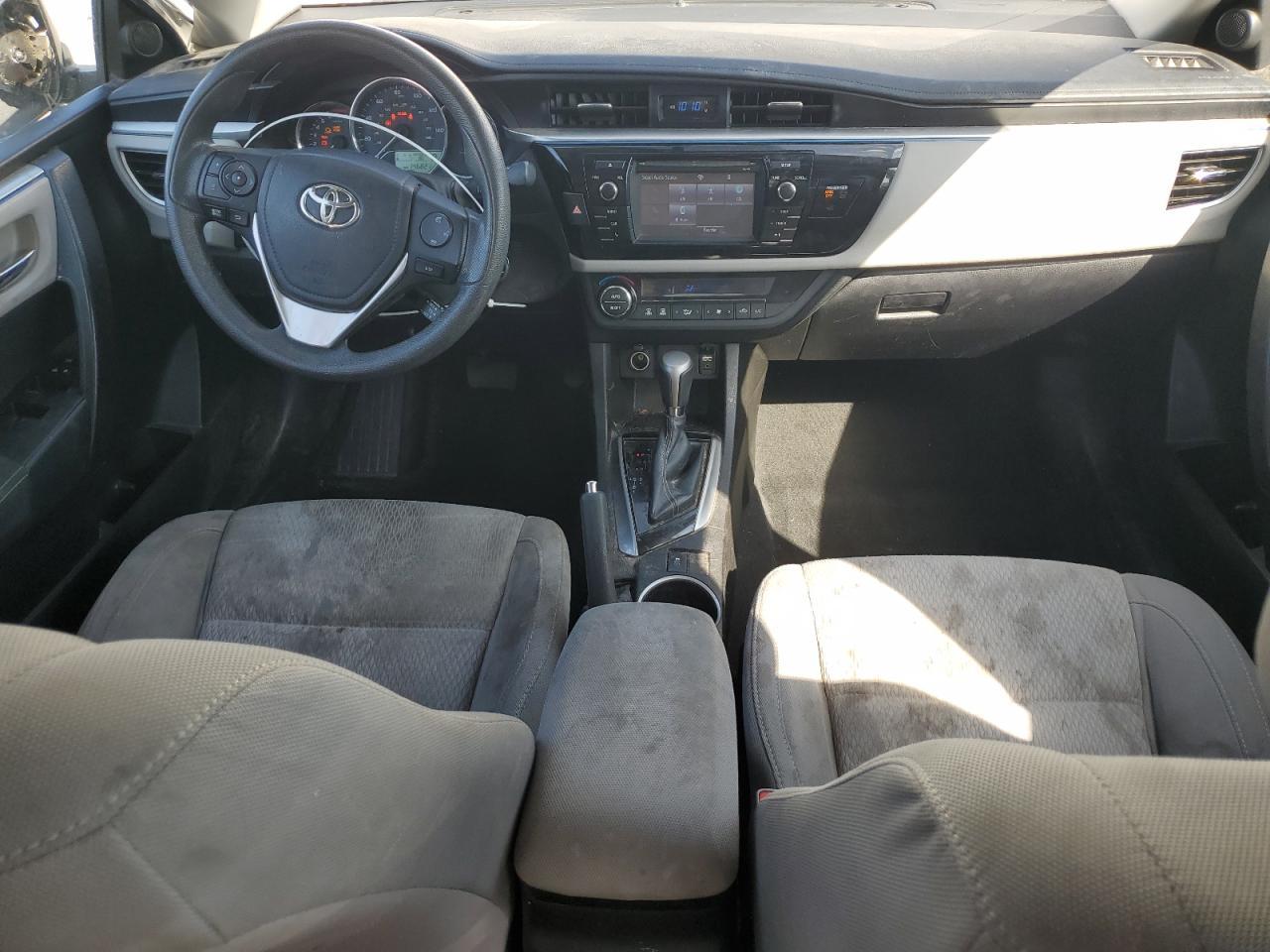 2015 TOYOTA COROLLA