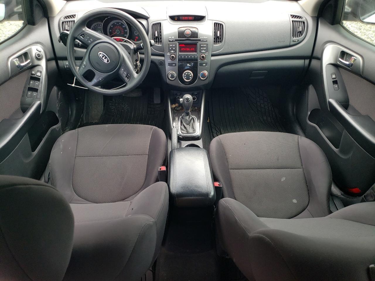 2013 KIA FORTE