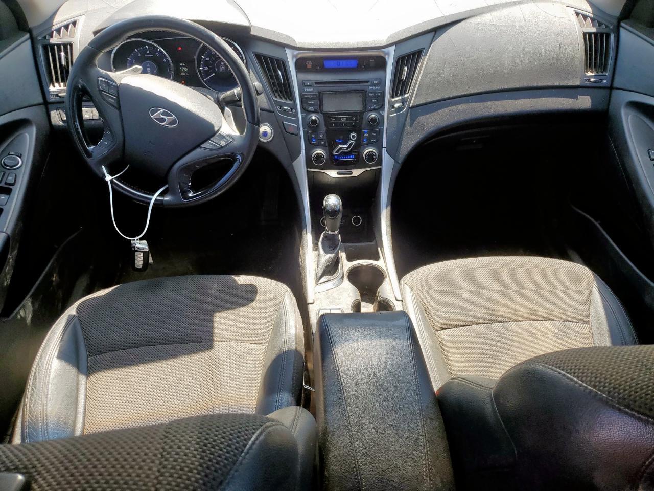 2013 HYUNDAI SONATA