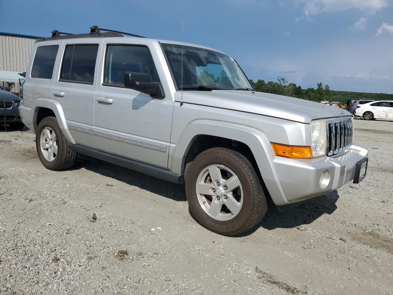 2008 JEEP Commander