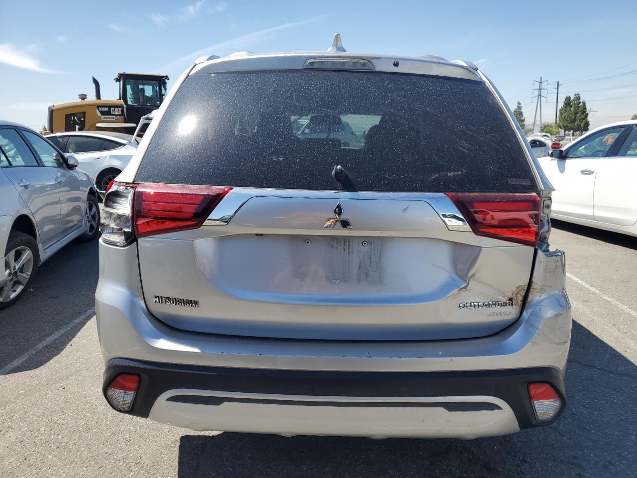 2019 MITSUBISHI outlander
