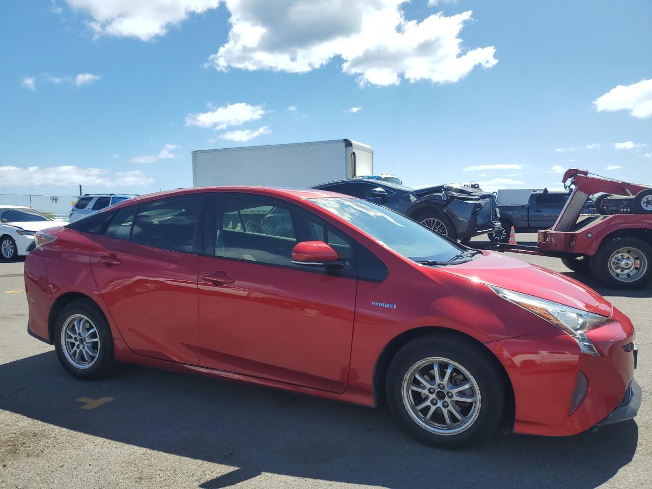 2017 TOYOTA PRIUS