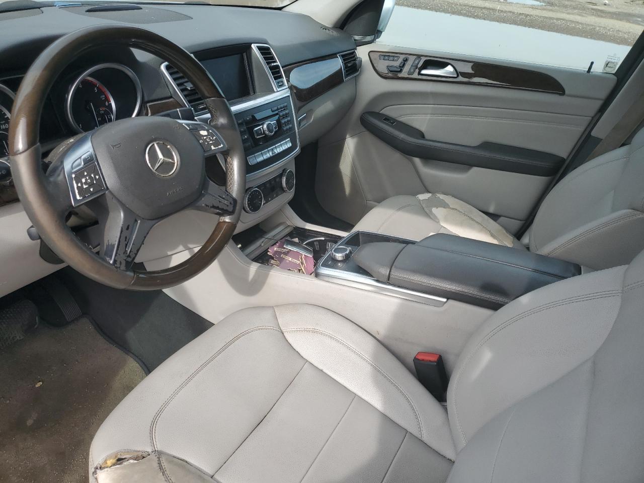 2012 MERCEDES-BENZ ML-Class