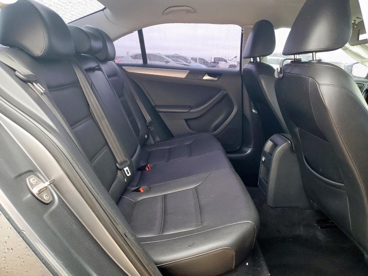2018 VOLKSWAGEN JETTA