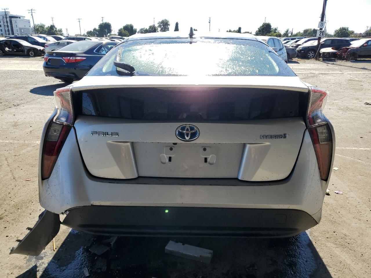 2017 TOYOTA PRIUS
