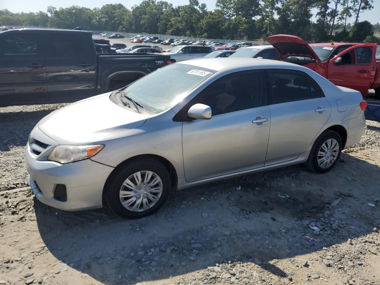 2011 TOYOTA COROLLA
