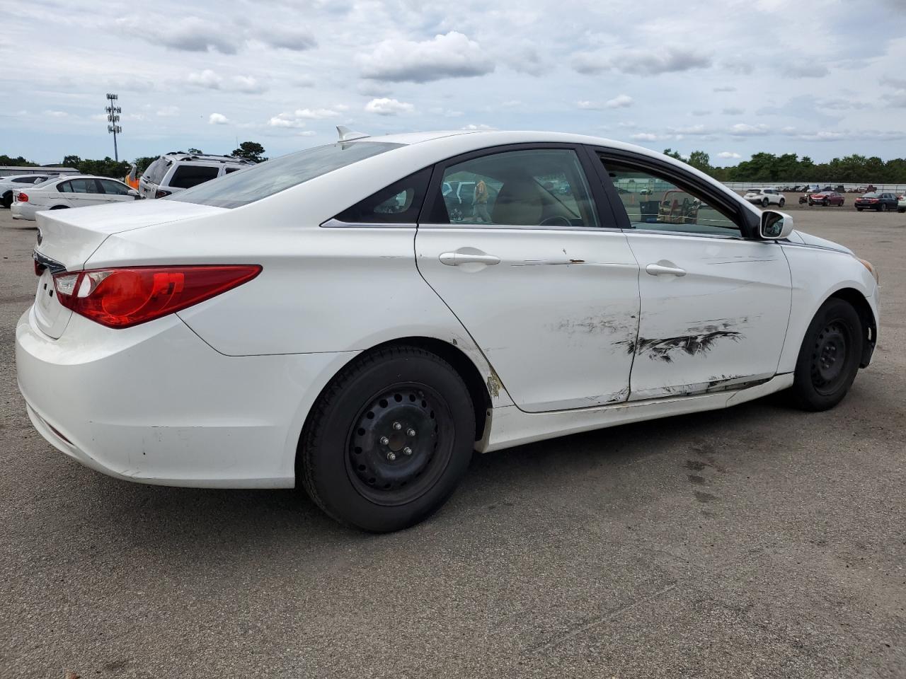 2011 HYUNDAI SONATA