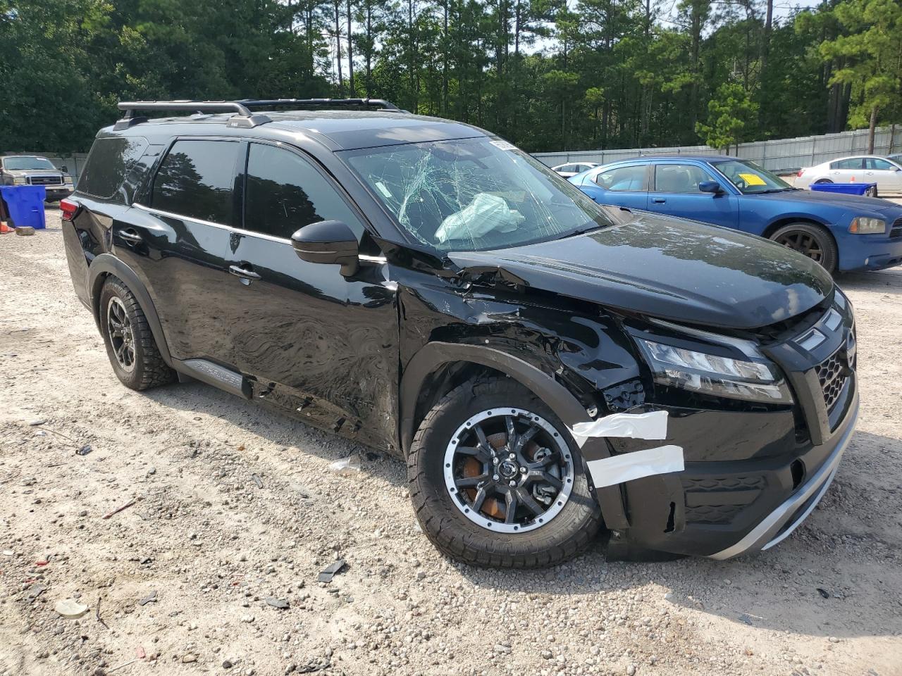 2024 NISSAN PATHFINDER