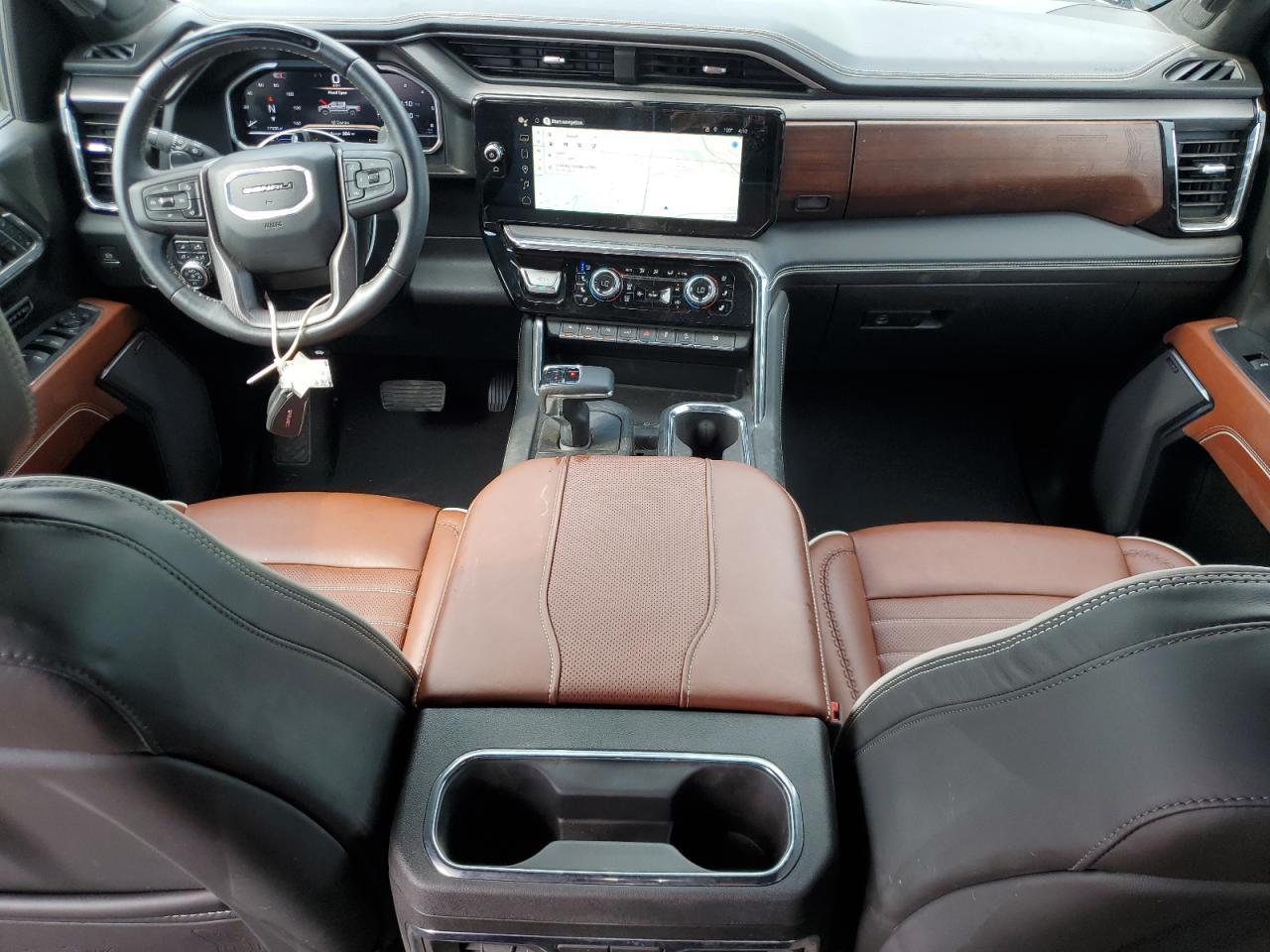 2024 GMC Sierra