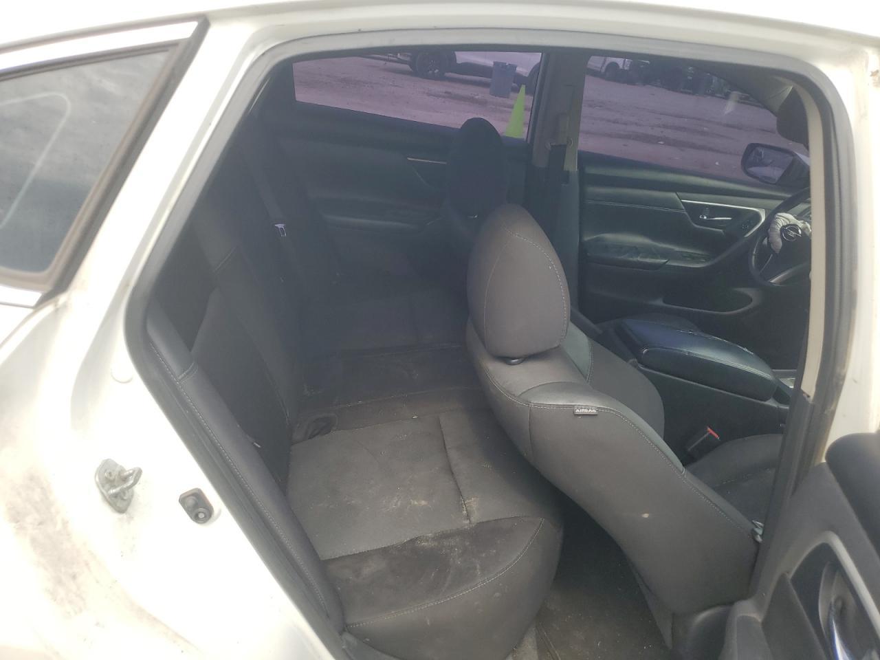 2017 NISSAN ALTIMA