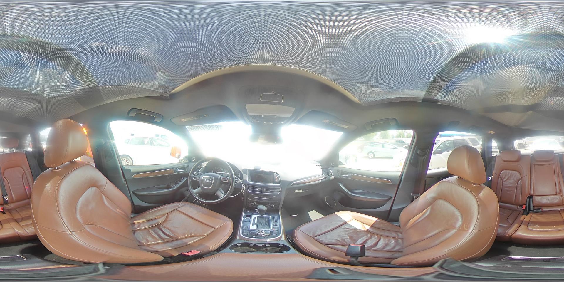2010 AUDI Q5