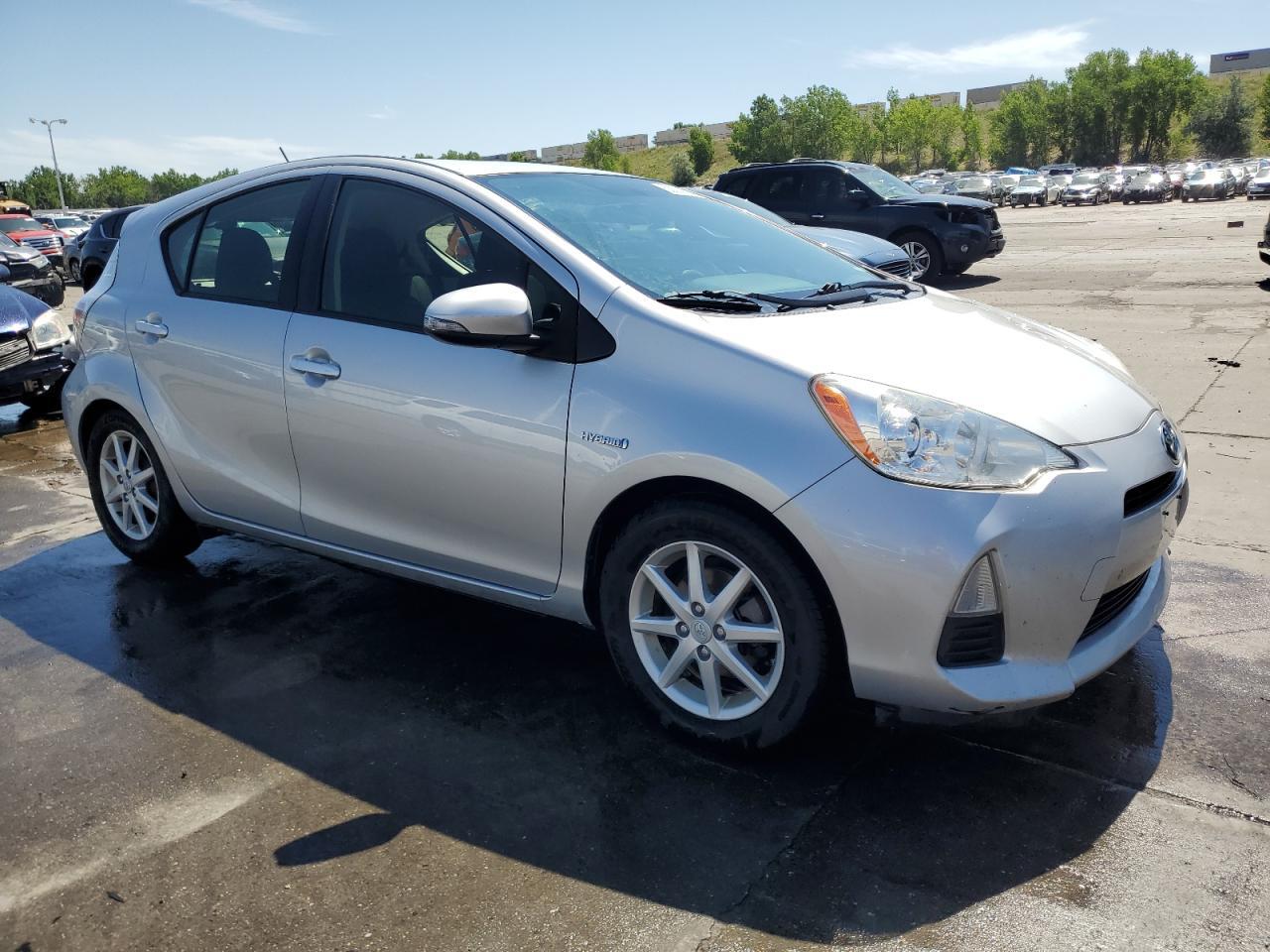 2014 TOYOTA PRIUS