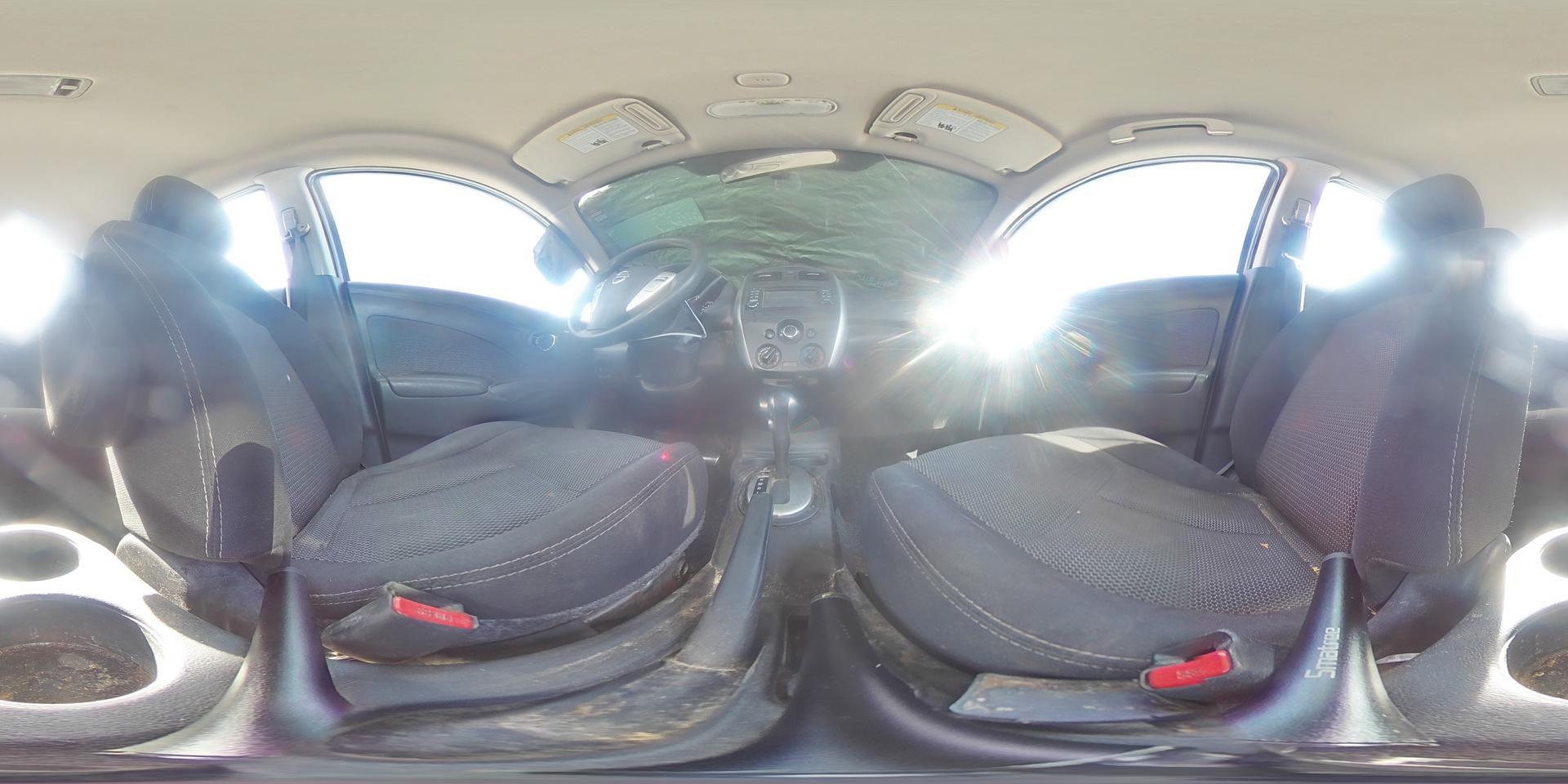 2015 NISSAN VERSA