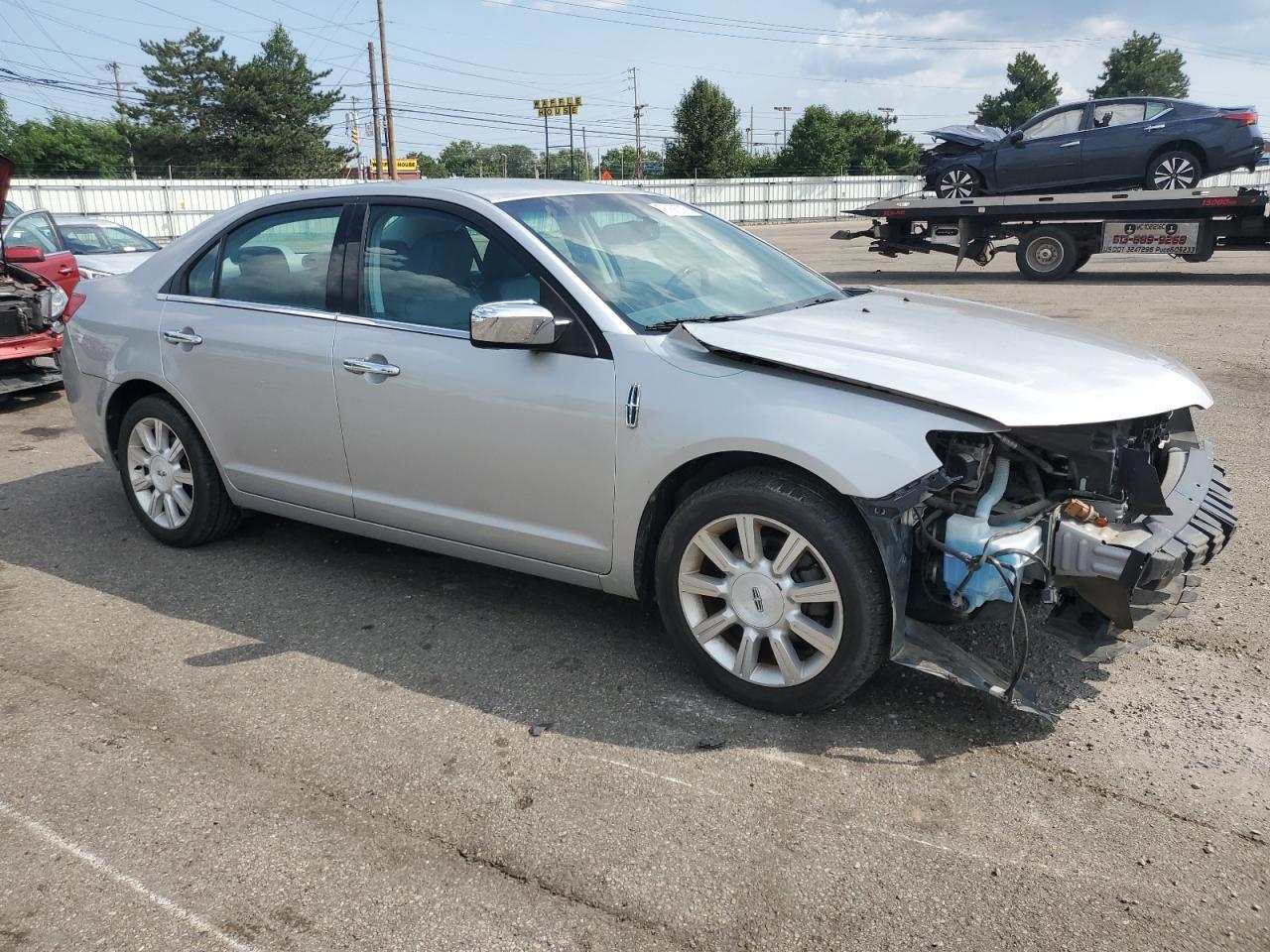 2010 LINCOLN MKZ