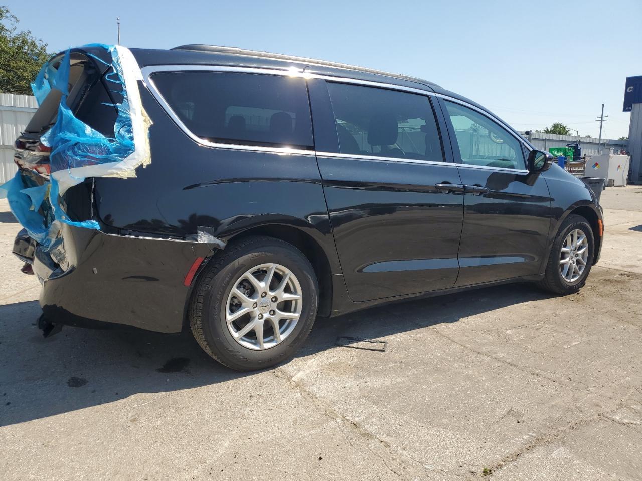 2022 CHRYSLER Pacifica