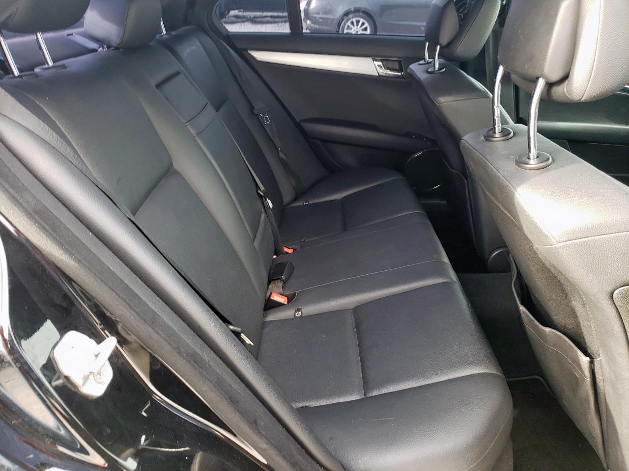 2011 MERCEDES-BENZ C-CLASS