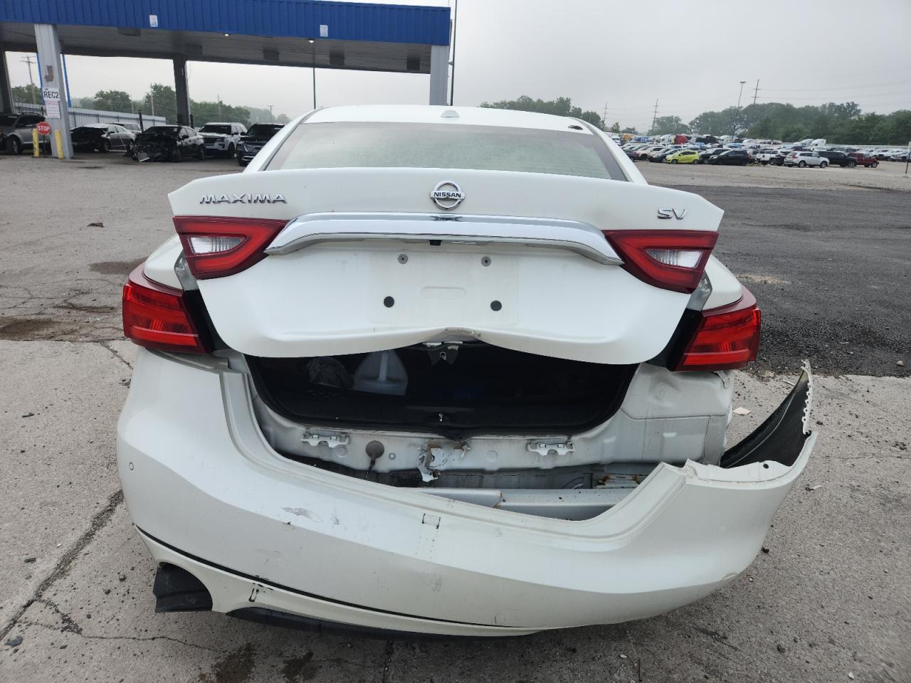 2017 NISSAN Maxima