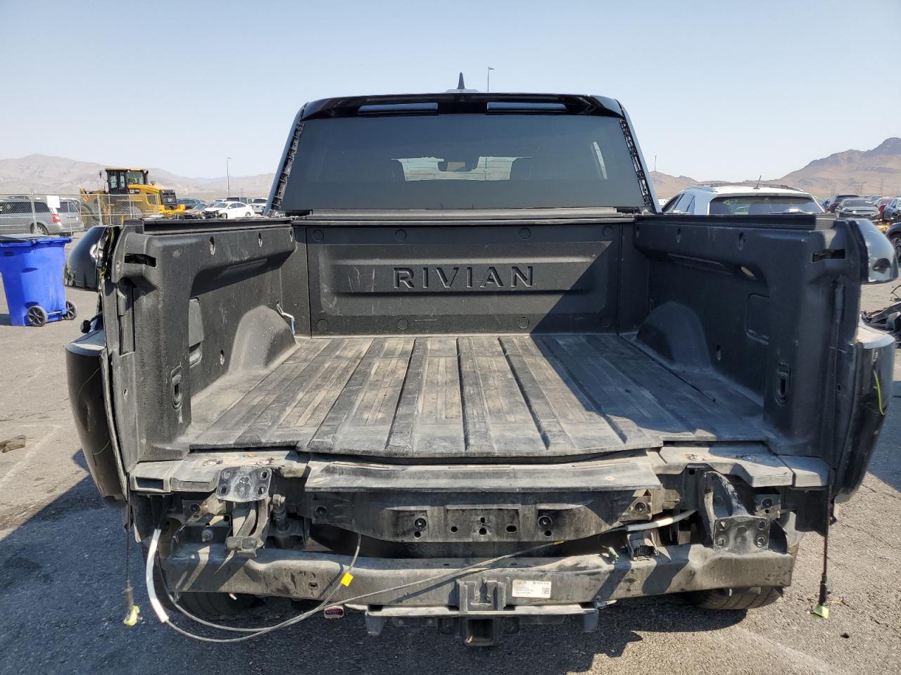 2023 RIVIAN R1t