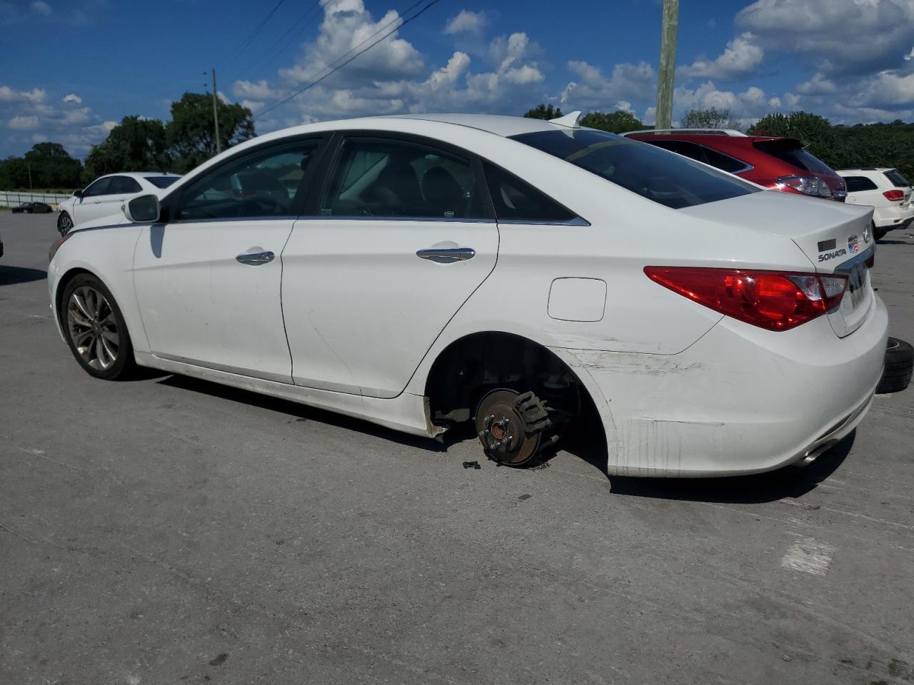 2011 HYUNDAI SONATA