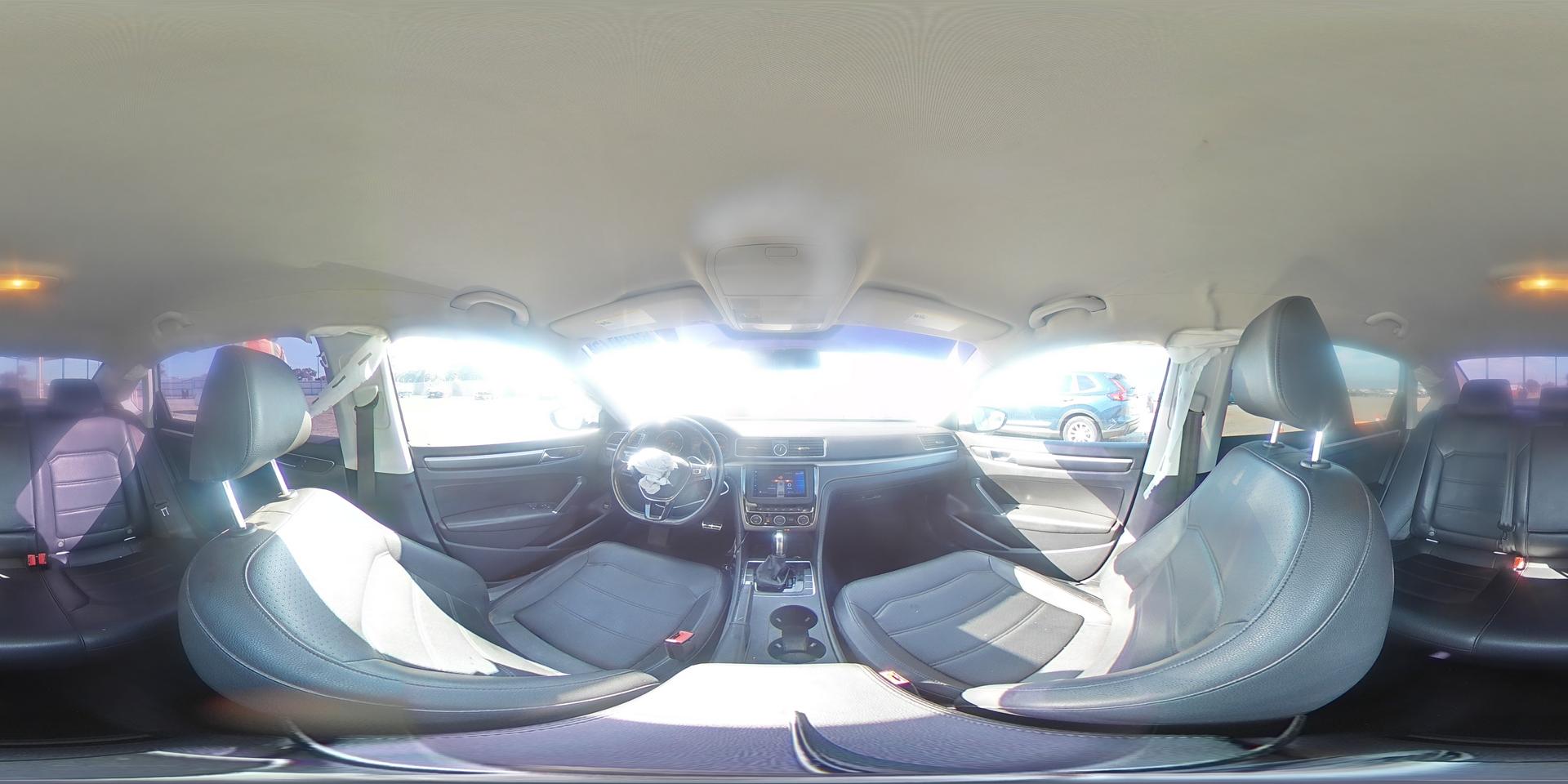 2017 VOLKSWAGEN Passat