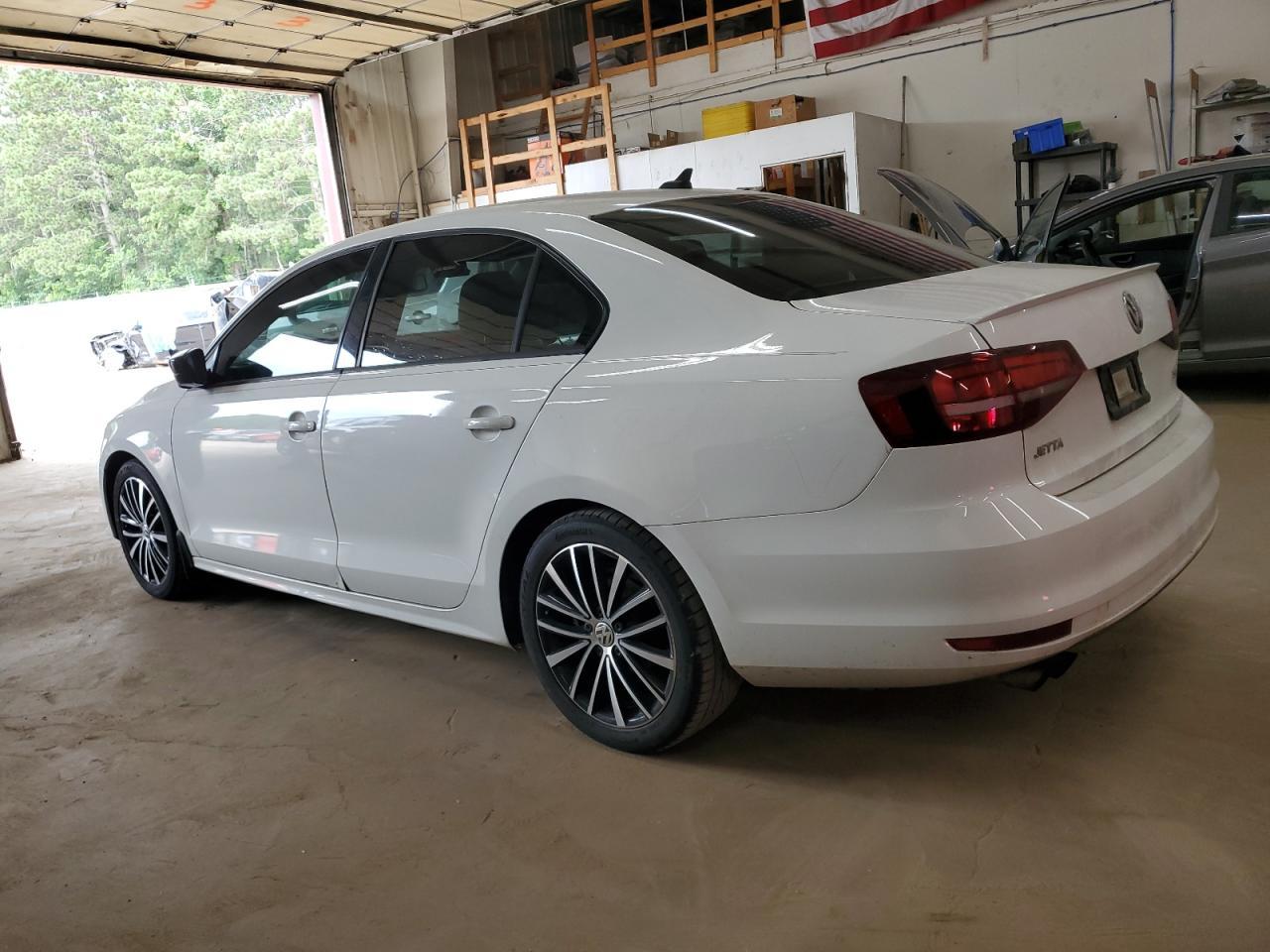 2016 VOLKSWAGEN JETTA