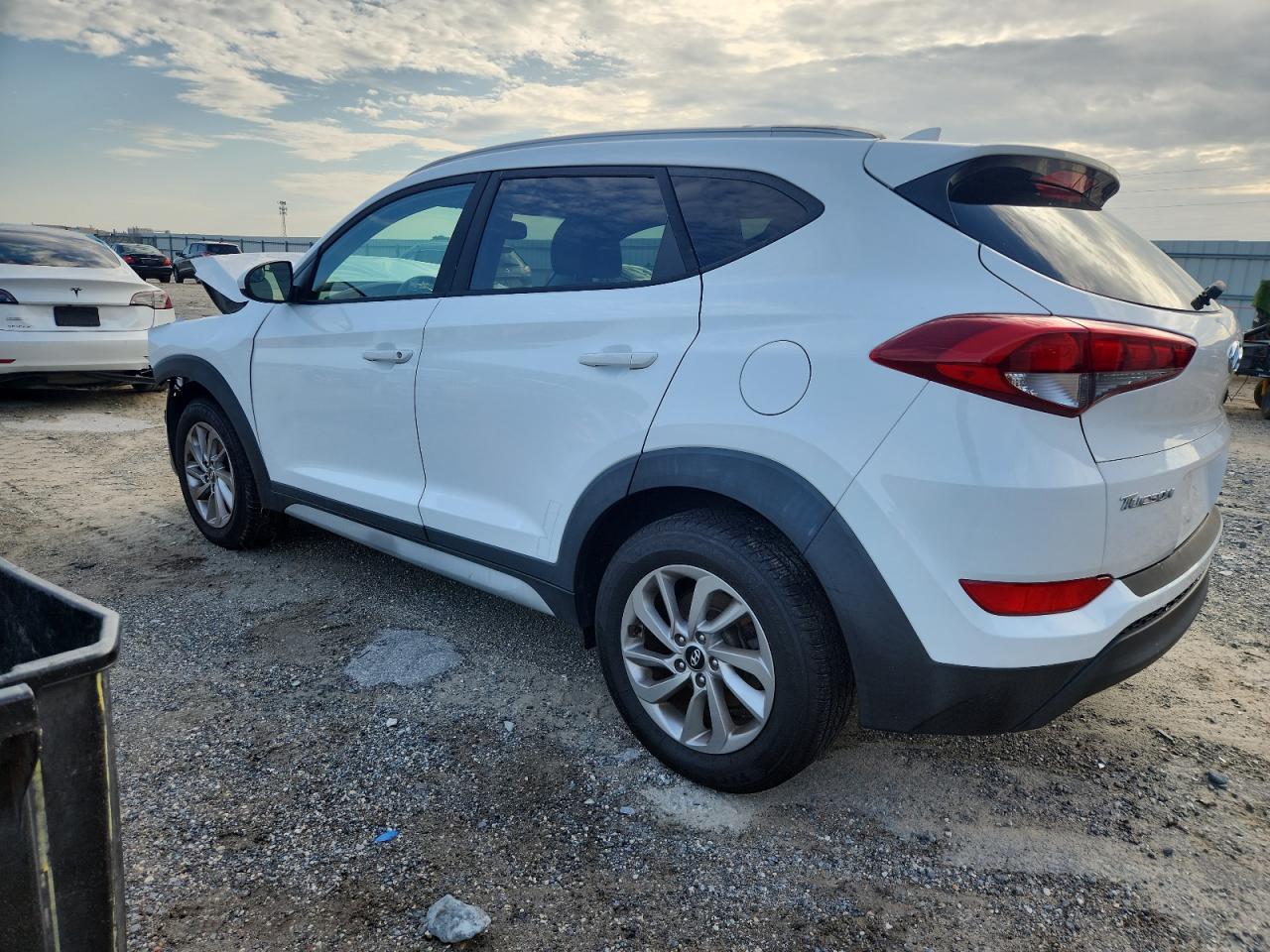 2018 HYUNDAI TUCSON