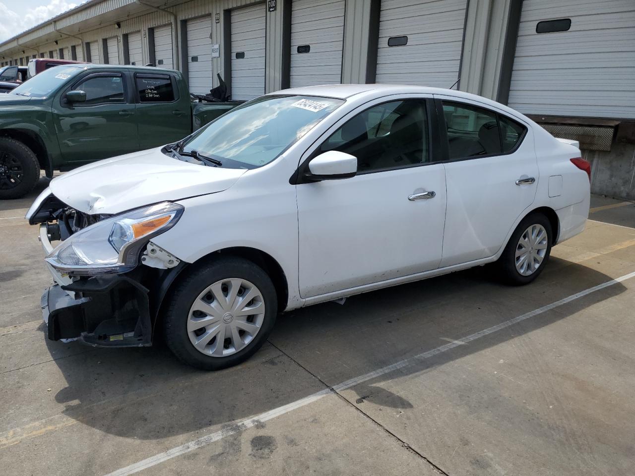 2019 NISSAN VERSA