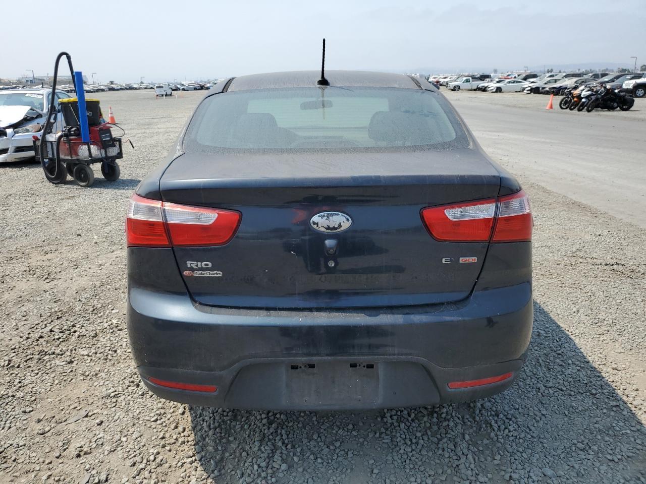 2013 KIA RIO