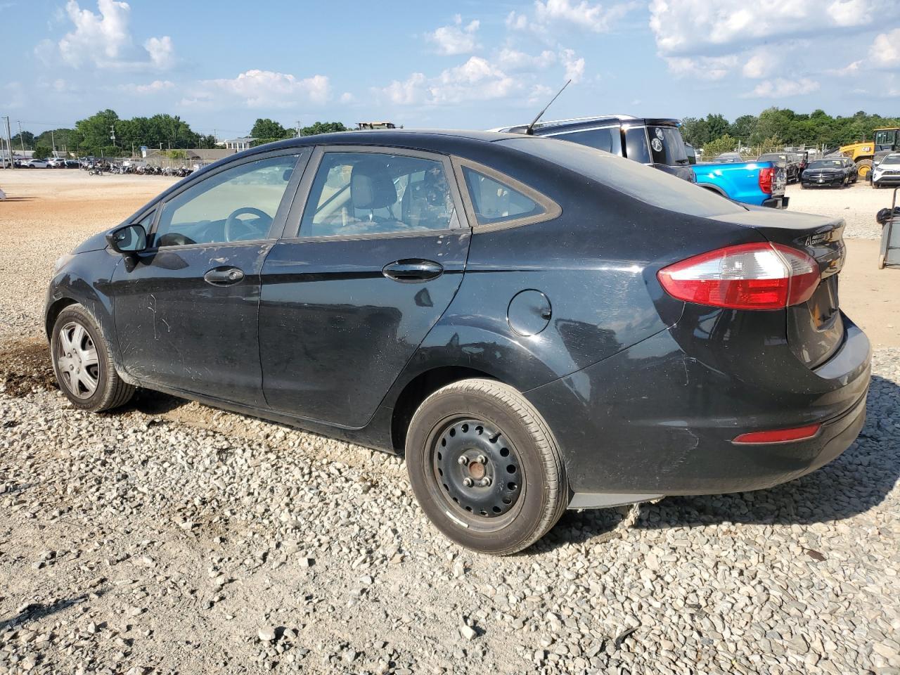 2018 FORD Fiesta