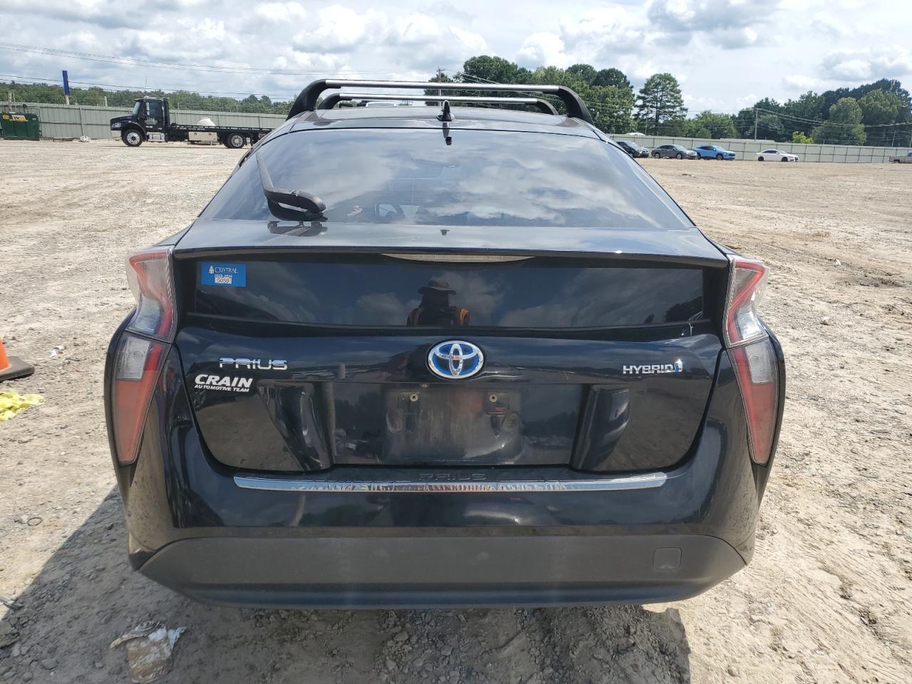 2016 TOYOTA PRIUS