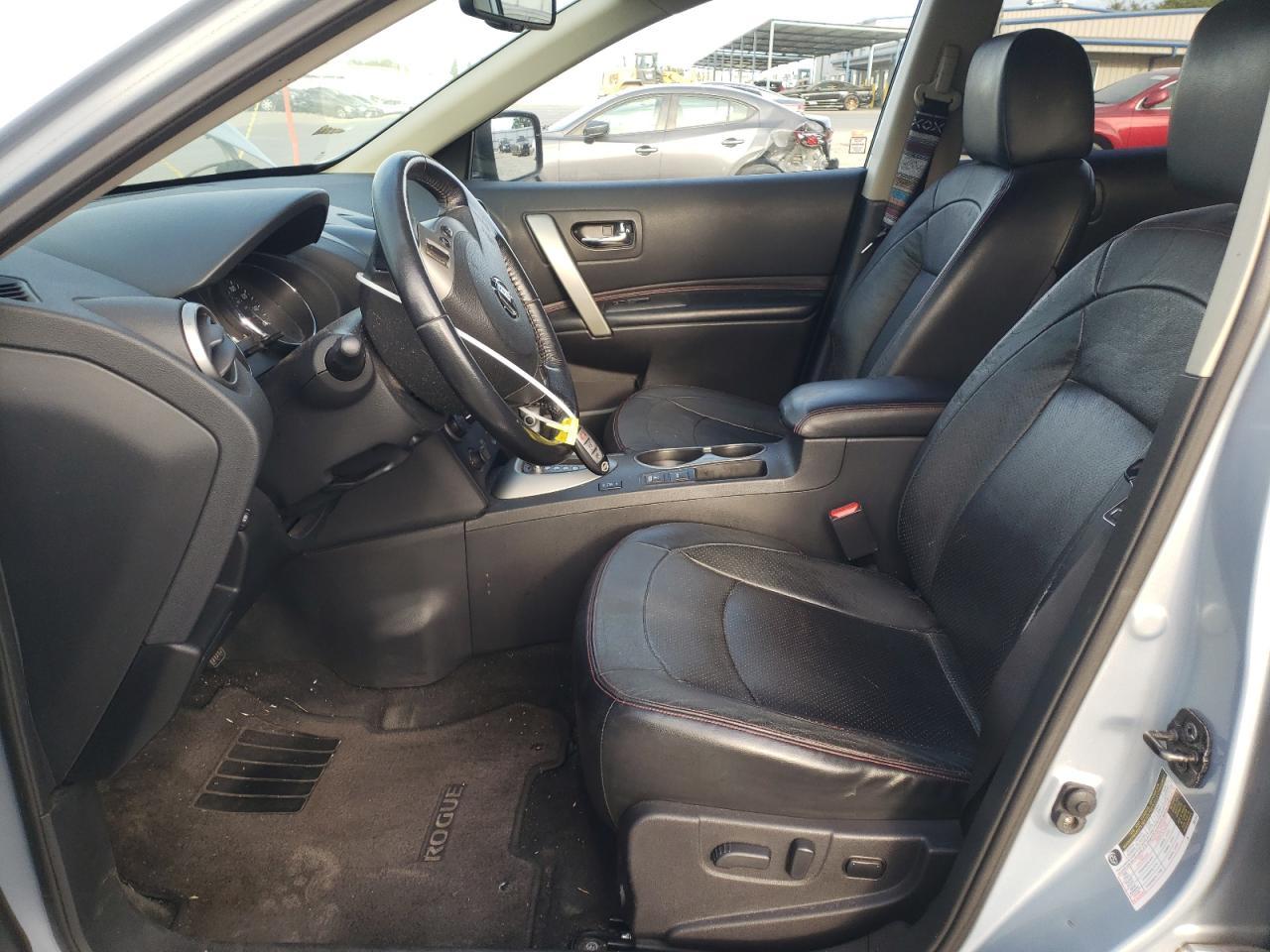 2013 NISSAN ROGUE