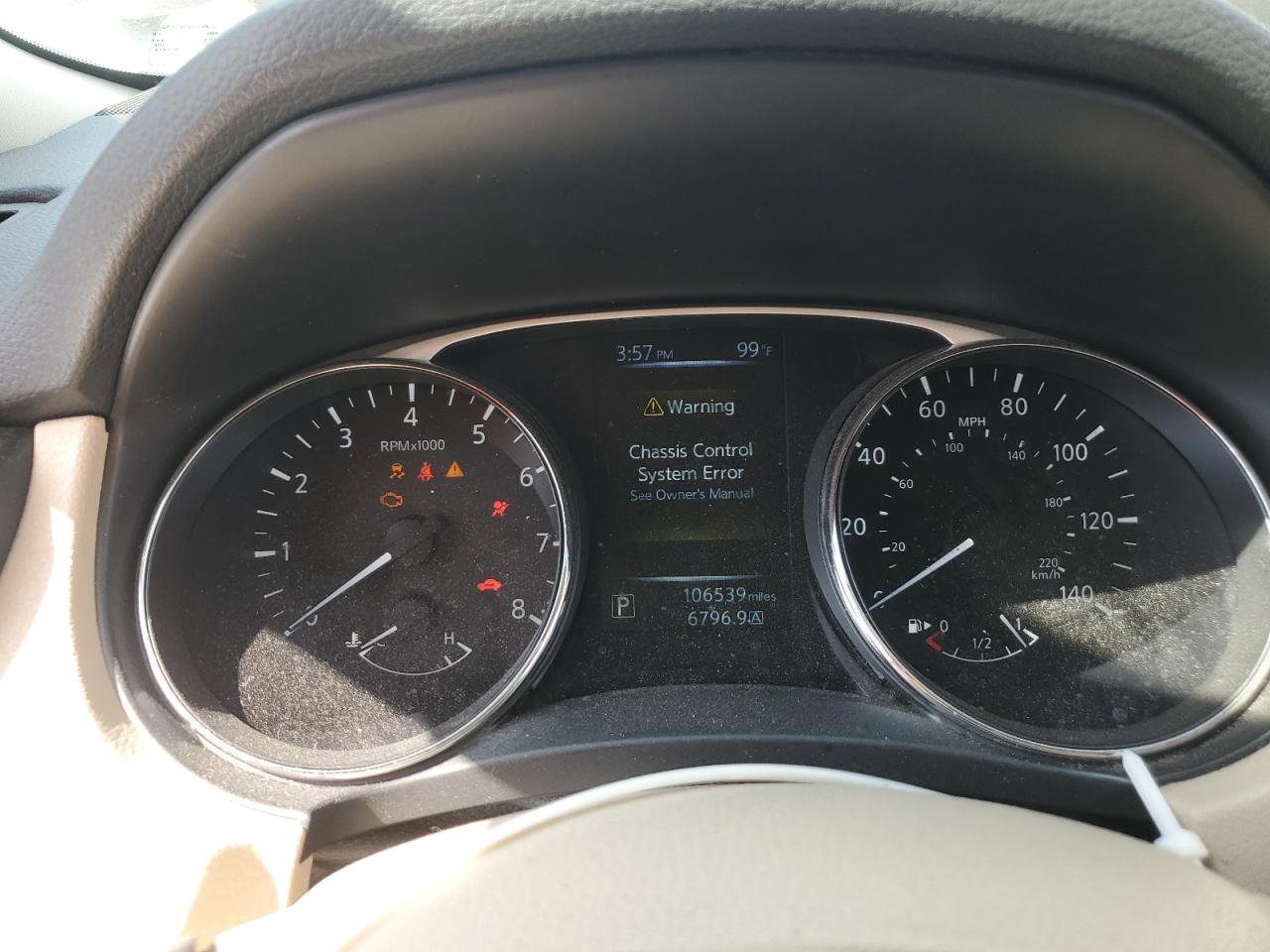 2015 NISSAN ROGUE