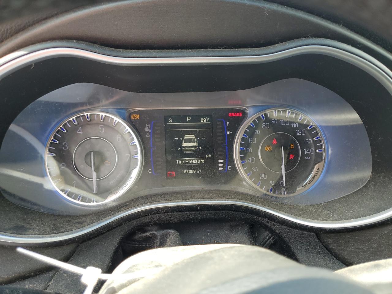2016 CHRYSLER 200