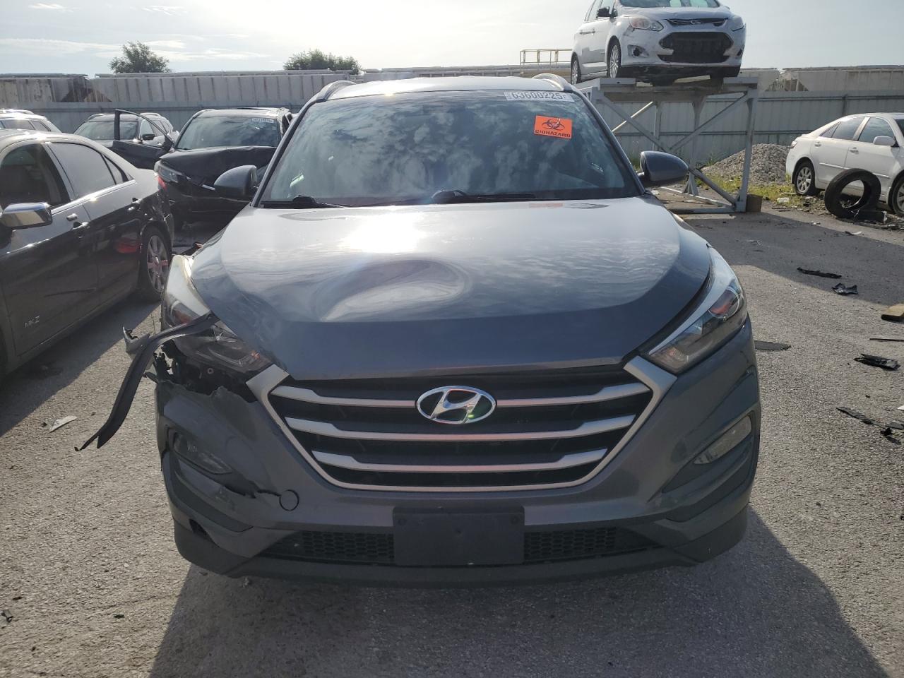 2018 HYUNDAI TUCSON