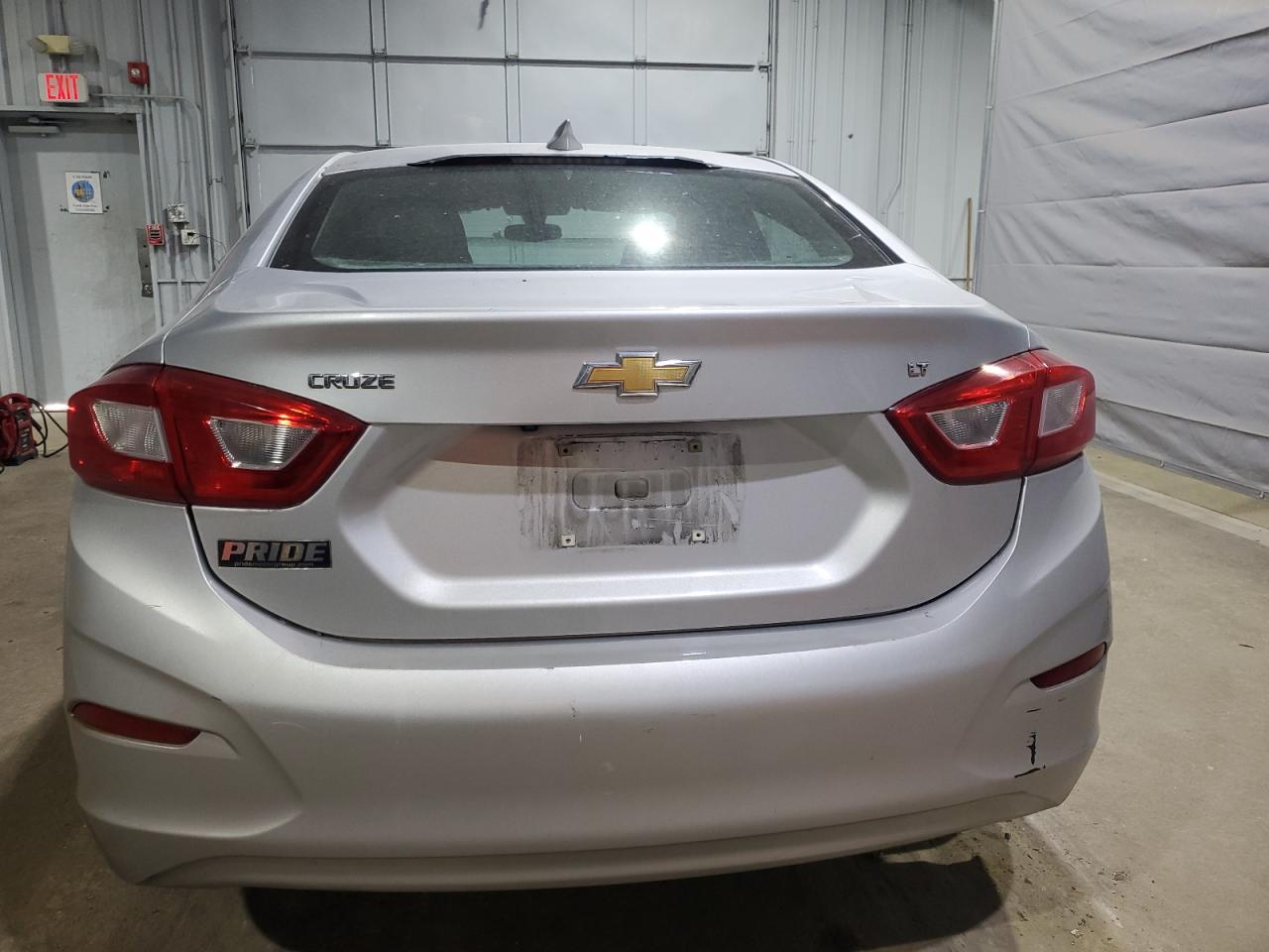 2017 CHEVROLET CRUZE