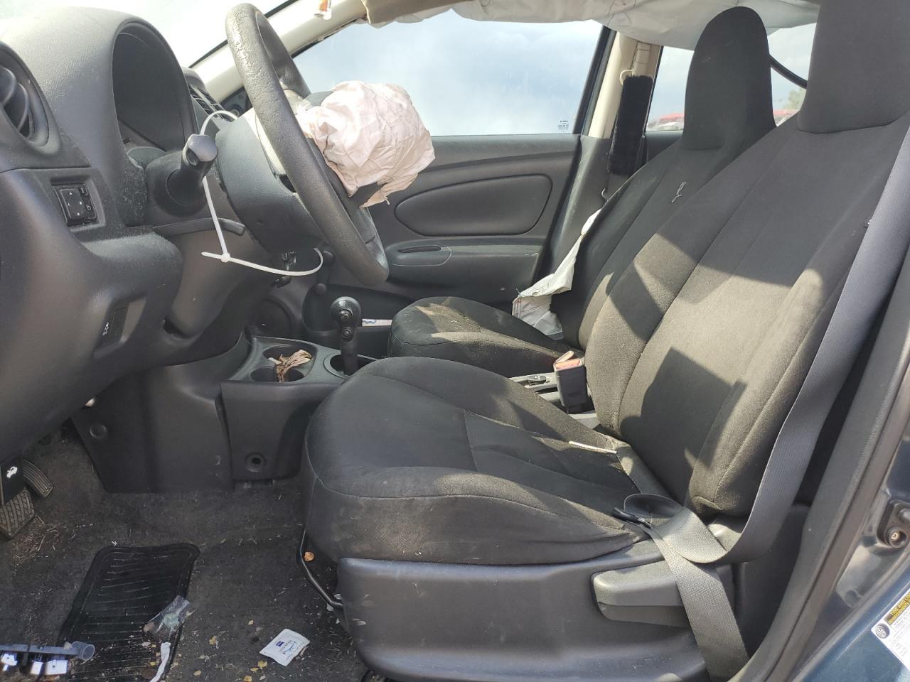 2016 NISSAN VERSA