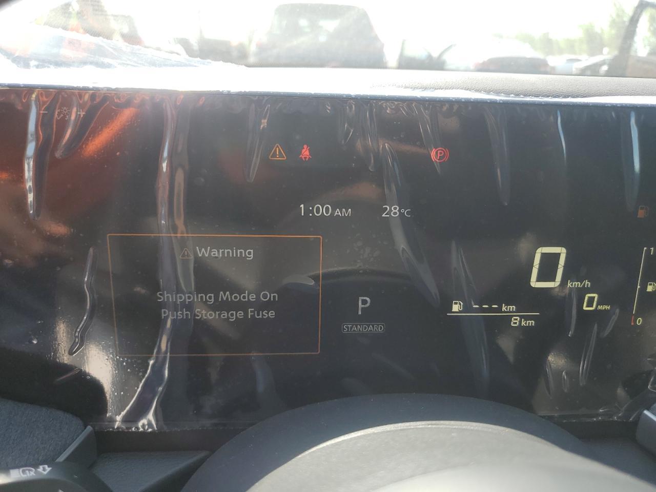 2025 NISSAN KICKS