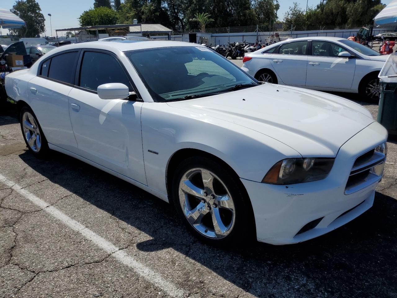 2013 DODGE CHARGER