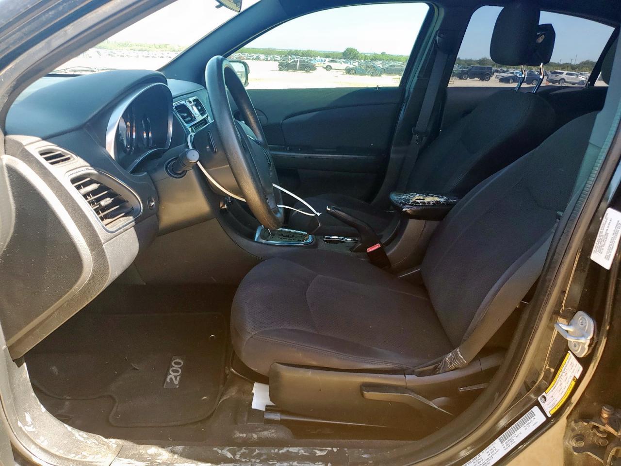 2012 CHRYSLER 200