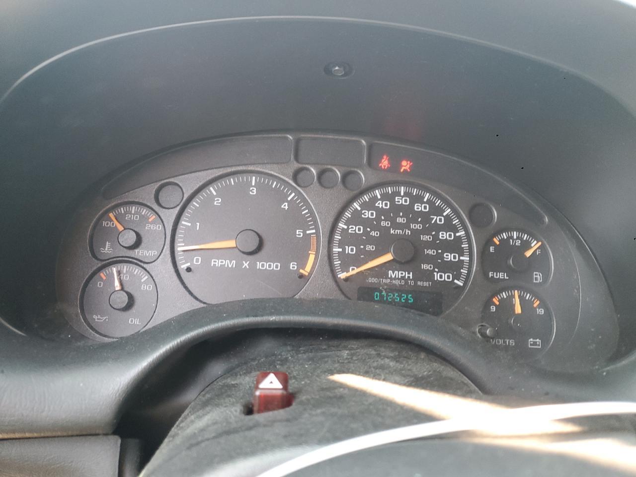 2002 CHEVROLET BLAZER
