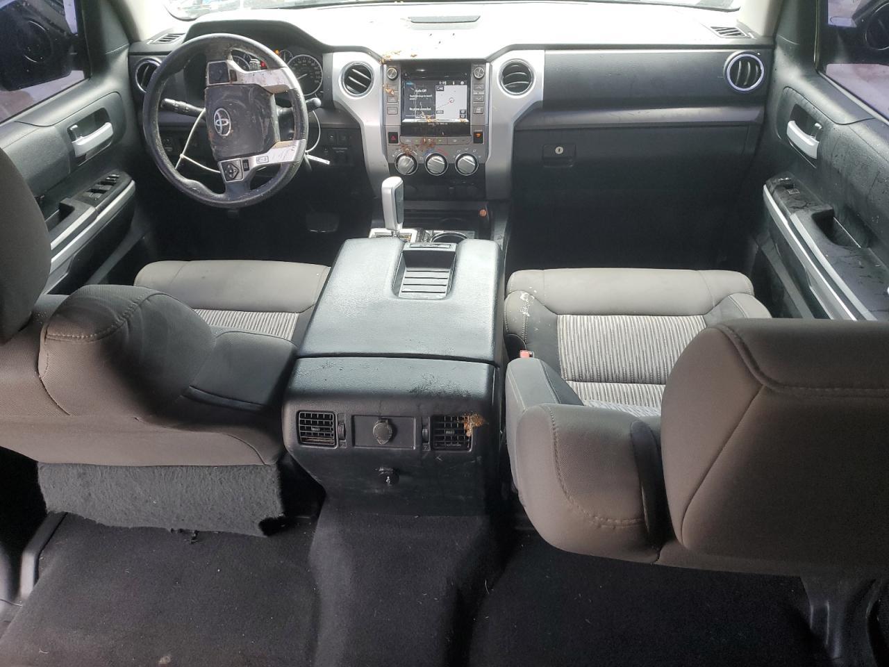 2017 TOYOTA TUNDRA