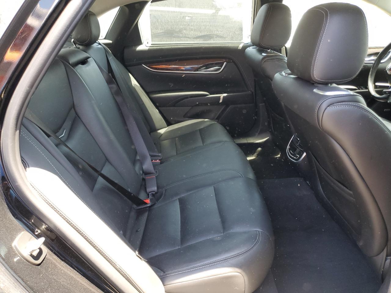 2016 CADILLAC XTS