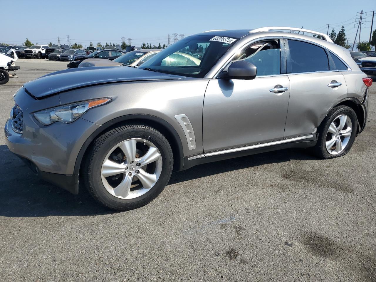 2010 INFINITI FX35