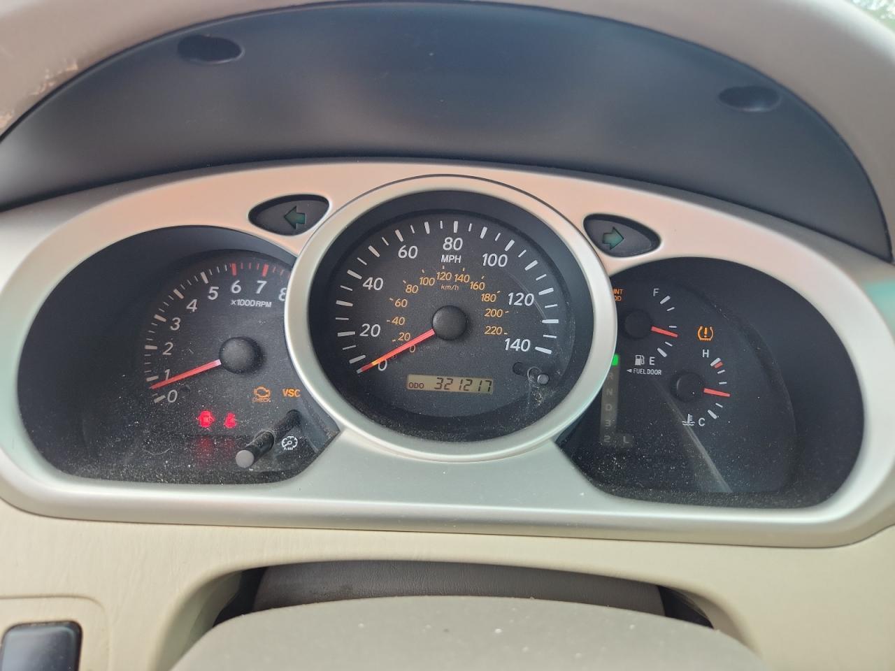 2005 TOYOTA HIGHLANDER