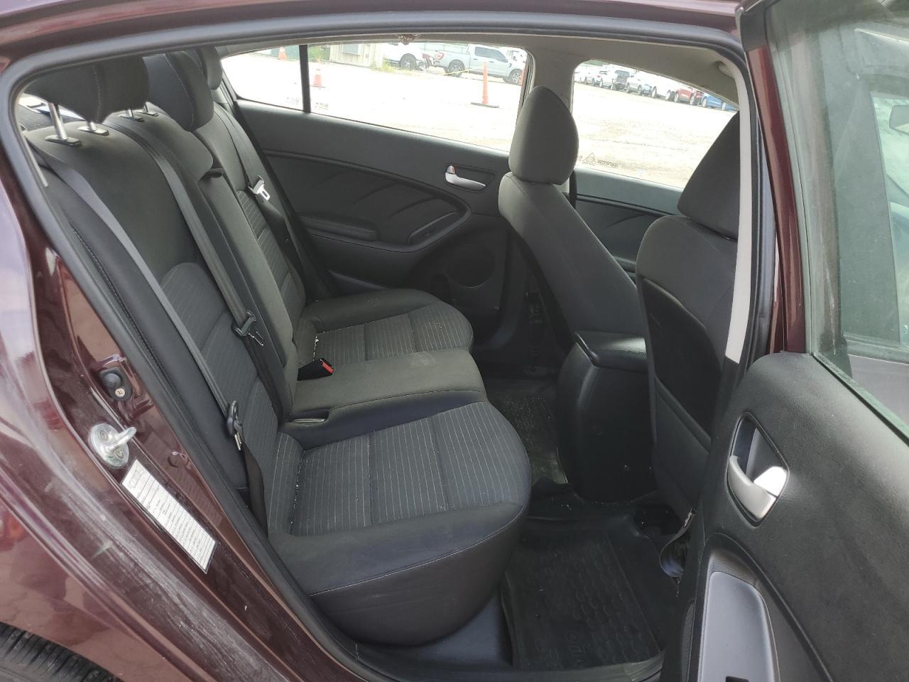 2018 KIA FORTE