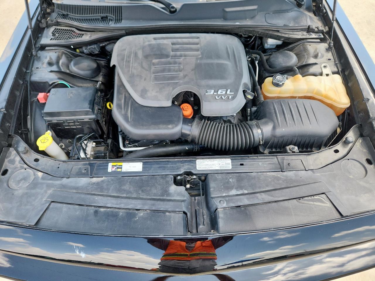 2013 DODGE Challenger