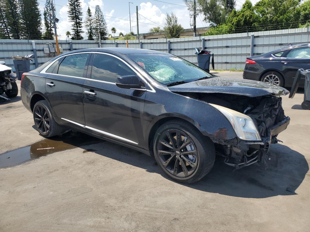 2013 CADILLAC XTS