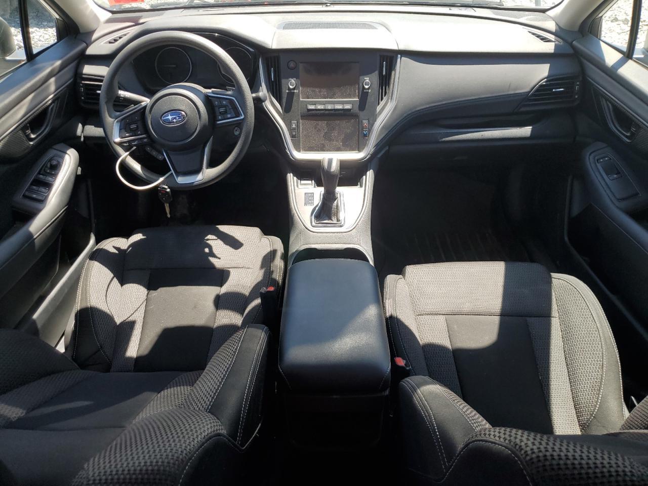 2021 SUBARU Outback